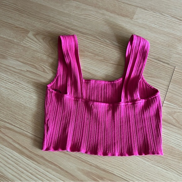 H&M Light Ribbed Cerise Cropped Top Large - Picture 7 of 7